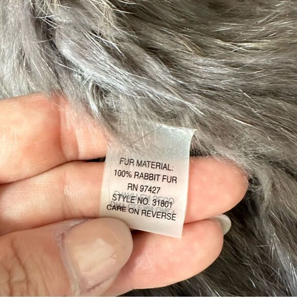 Dolce Cabo 100% Rabbit Fur Black & Gray Ombre Vest Size Large - Picture 12 of 13